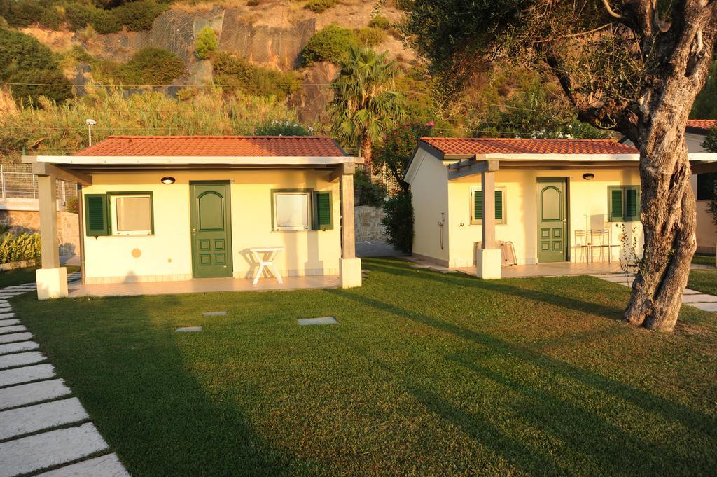 Residence Baia La Ruota Bordighera Cameră foto